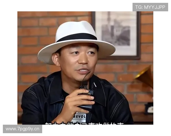 《从草根到巨星：篮球传奇人物如何突破自我书写辉煌人生》 - 副本 - 副本 (2)