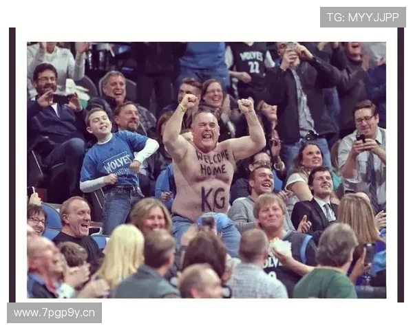 《全新赛季揭幕战精彩纷呈 各大球星精彩表现引爆球迷热情》 - 副本